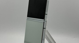 Mint
													Samsung Galaxy Z Flip5 - Unlocked, Green, 512 GB, 8 GB, SM-F731U1, photo 5 of 7