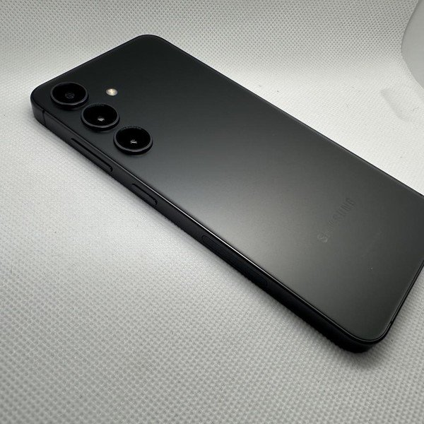 Samsung Galaxy S24 - Unlocked, 128 GB, Black, 8 GB, SM-S921U1