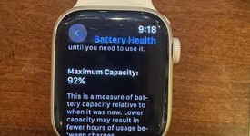 Good
													Apple Watch Series 9 41mm - Unlocked, Starlight, A2982 - Cellular, Aluminum, photo 2 of 8