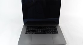 Good
													MacBook Pro 2019 - 15" - I7, Gray, 256 GB, 16 GB, photo 4 of 13