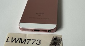Good
													Apple iPhone SE 1st Gen 2016 - Unlocked, Rose Gold, 64 GB, A1662, photo 4 of 7