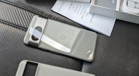Good
													Google Pixel 8 - Unlocked, Hazel, 128 GB, 8 GB, G9BQD, Sub-6 5G, photo 5 of 8