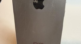 Fair
													Apple iPhone 5 - Unlocked, White, 16 GB, A1428, photo 5 of 6