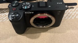 Mint
													Sony a7C II - Black, photo 3 of 11