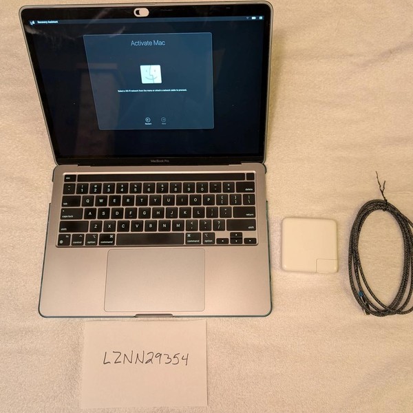 MacBook Pro 2020 - 13 inch - 512 GB, Silver, 16 GB, Apple M1