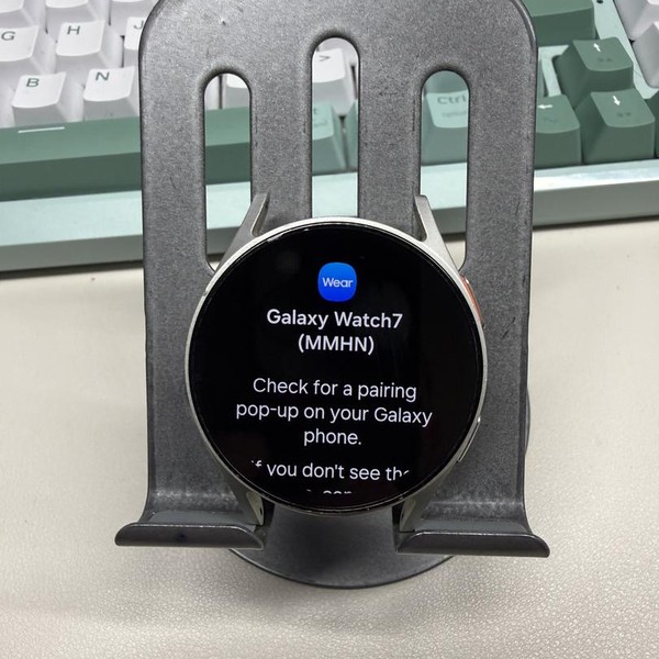 Samsung Galaxy Watch7 - Unlocked, Cream, SM-L305U, 40mm