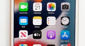 Mint
													Apple iPhone 8 Plus - Unlocked, Gold, 256 GB, A1864, photo 1 of 1