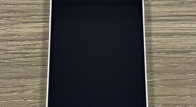 Good
													Apple iPhone 16e - Unlocked, White, 128 GB, A3212, photo 3 of 6