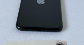 Fair
													Apple iPhone SE 3rd Gen 2022 - Unlocked, Midnight, 64 GB, A2595, photo 5 of 7