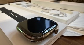 Good
													Apple Watch Series 10 46mm - Unlocked, Natural, A3003 - Cellular, Titanium, photo 4 of 9