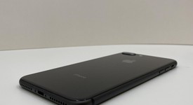 Good
													Apple iPhone 8 Plus - Unlocked, Gray, 64 GB, A1864, photo 4 of 6