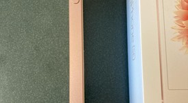 Good
													Apple iPhone SE 1st Gen 2016 - Unlocked, Rose Gold, 32 GB, A1662, photo 3 of 5