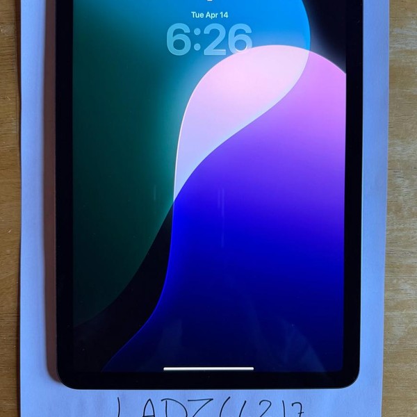 Apple iPad Air 5th Gen - Wi-Fi, 64 GB, Purple, A2588