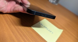 Mint
													Apple iPhone 13 - Unlocked, Midnight, 128 GB, A2482, photo 4 of 5