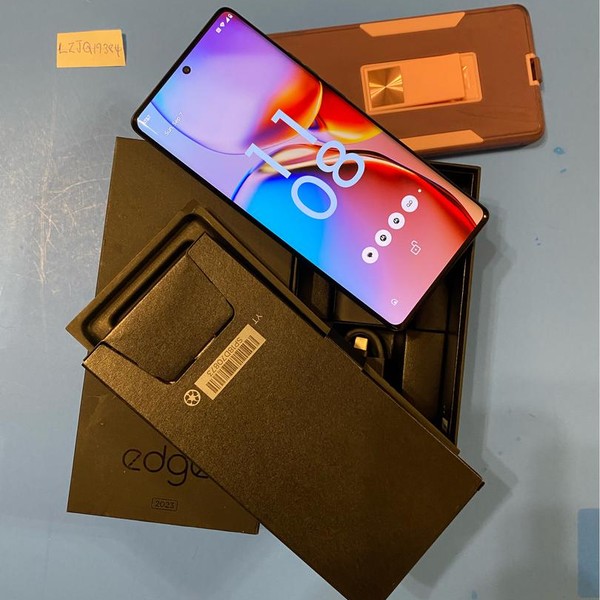 Motorola Edge Plus (2023) - Unlocked, 512 GB, Black, 8 GB