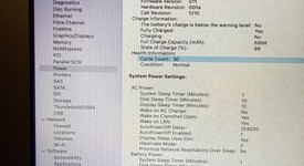 Good
													MacBook Air 2017 - 13" - I5, Silver, 128 GB, 8 GB, photo 5 of 9