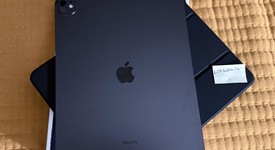 Good
													Apple iPad Pro 13" (M4) 2024 - Unlocked, Black, 256 GB, 8 GB, A2926, Standard Glass, photo 5 of 6