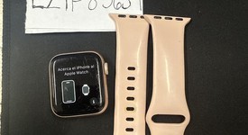 Good
													Apple Watch Series 4 40mm - Unlocked, Gold, A1975 - Cellular, Aluminum, photo 1 of 8