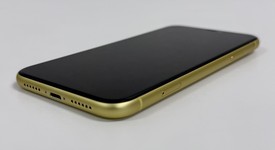 Good
													Apple iPhone 11 - Unlocked, Yellow, 64 GB, A2111, photo 6 of 6