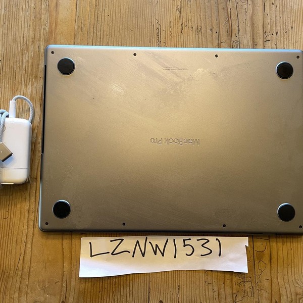 MacBook Pro 2023 - 14 inch - Apple M2 Pro 10-core, Silver, 512 GB, 16 GB