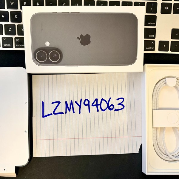 Apple iPhone 17 - Unlocked, 256 GB, Black, A3258