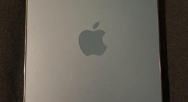 Good
													Apple iPhone 12 Pro Max - Unlocked, Pacific Blue, 256 GB, A2342, photo 5 of 10