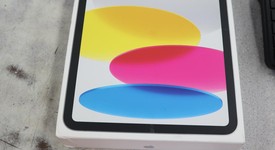 New
													Apple iPad 11th Gen - Unlocked, Silver, 128 GB, A3355, photo 5 of 5