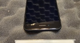 Fair
													Apple iPhone SE 3rd Gen 2022 - Unlocked, Midnight, 64 GB, A2595, photo 5 of 8