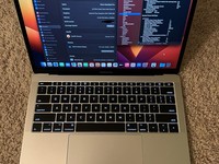 MacBook Pro 2017 (No Touch Bar) - 13"