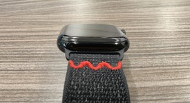 Mint
													Apple Watch Series 11 46mm - Jet Black, A3333 - GPS, Aluminum, photo 5 of 11