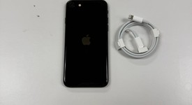 Mint
													Apple iPhone SE 3rd Gen 2022 - Unlocked, Midnight, 64 GB, A2595, photo 1 of 7