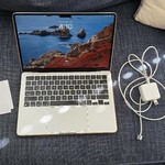 Good MacBook Air 2022 (M2) - 13 inch - 256 GB, Silver, 8 GB, Apple M2