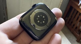 Mint
													Apple Watch Series 9 45mm - Unlocked, Midnight, A2984 - Cellular, Aluminum, photo 5 of 8