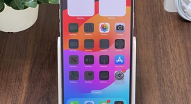 Mint
													Apple iPhone 15 Plus - Unlocked, Pink, 128 GB, A2847, photo 3 of 8