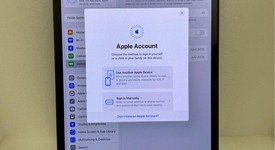 Mint
													Apple iPad Pro 11" (M4) 2024 - Unlocked, Black, 256 GB, 8 GB, A2837, Standard Glass, photo 2 of 10