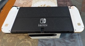 Mint
													Nintendo Switch - OLED - White, 64 GB, The Legend of Zelda: Tears of the Kingdom Edition, photo 3 of 14