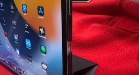 Good
													Apple iPad Air 13" (M3) 2025 - Unlocked, Gray, 128 GB, photo 2 of 31