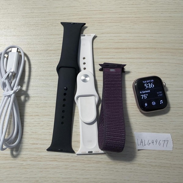 Apple Watch Series 11 42mm - Rose Gold, A3331 - GPS, Aluminum