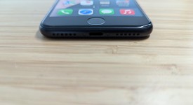 Good
													Apple iPhone SE 3rd Gen 2022 - Unlocked, Midnight, 128 GB, A2595, photo 3 of 14