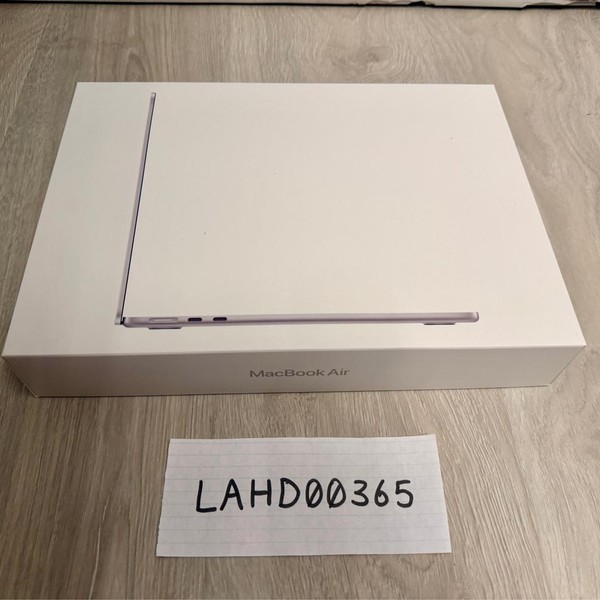 MacBook Air 2026 (M5) - 13 inch - 512 GB, Silver, 16 GB, Apple M5 10-Core (8-core GPU)