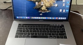 Mint
													MacBook Pro 2018 (With Touch Bar) - 15" - I7, Gray, 256 GB, 16 GB, photo 1 of 13