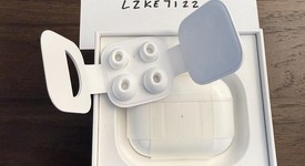 Used
													Apple AirPods Pro - Wireless Case, photo 5 of 12