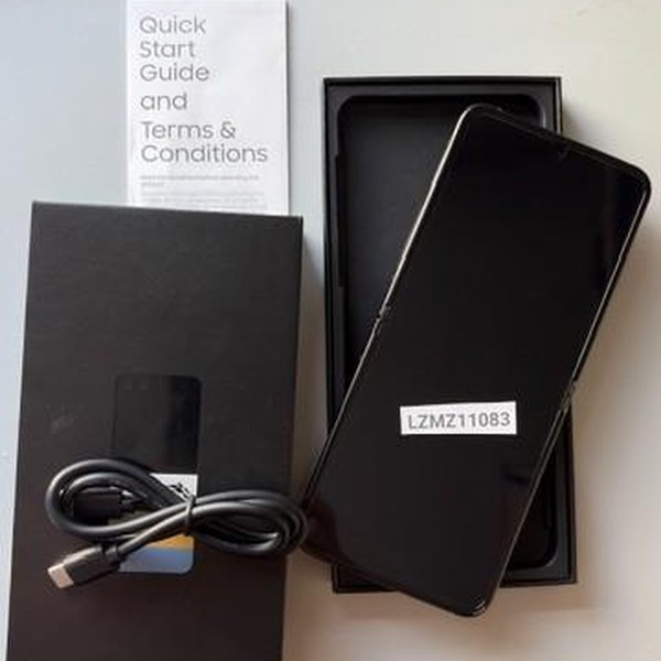 Samsung Galaxy Z Flip5 - Unlocked, 256 GB, Blue, 8 GB, SM-F731U1