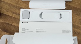 Good
													Apple Watch Series 7 45mm - Unlocked, Graphite, A2477 - Cellular, Stainless, photo 5 of 5