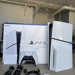 Mint PlayStation 5 Standard Edition (2020) - 825 GB, White, Standard Edition