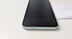 Mint
													Samsung Galaxy S25 - AT&T, Mint, 128 GB, 12 GB, SM-S931U, photo 4 of 6