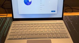 Good
													Microsoft Surface Laptop Go - I5, Blue, 128 GB, 8 GB, photo 4 of 7