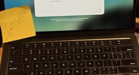 Good
													MacBook Air 2022 (M2) - 13" - Apple M2, Midnight, 512 GB, 16 GB, photo 4 of 8