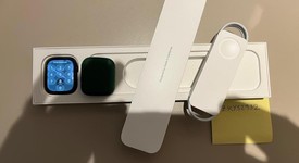Good
													Apple Watch Series 7 45mm - Unlocked, Green, A2477 - Cellular, Aluminum, photo 4 of 12