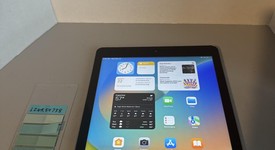 Good
													Apple iPad 6th Gen - Wi-Fi, Gray, 32 GB, A1893, photo 1 of 5